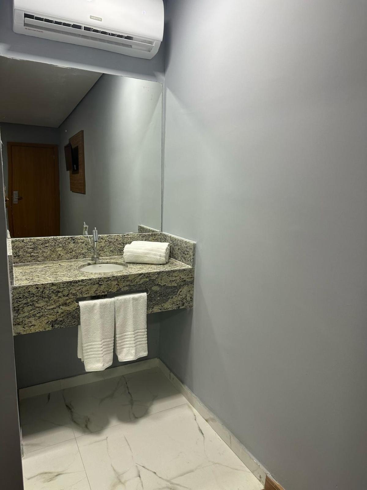 Hotel Premier Belo Horizonte Esterno foto